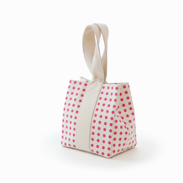Gift bag - pink dot (1)