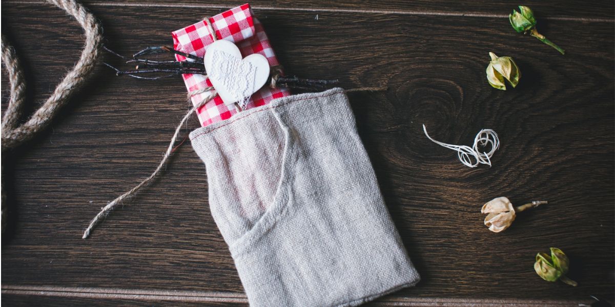 The Ultimate Guide to Buying Gift Bags in Bulk for Pakistani Weddings